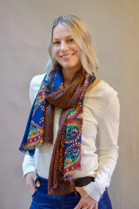 Divided Paisley Scarf in Navy