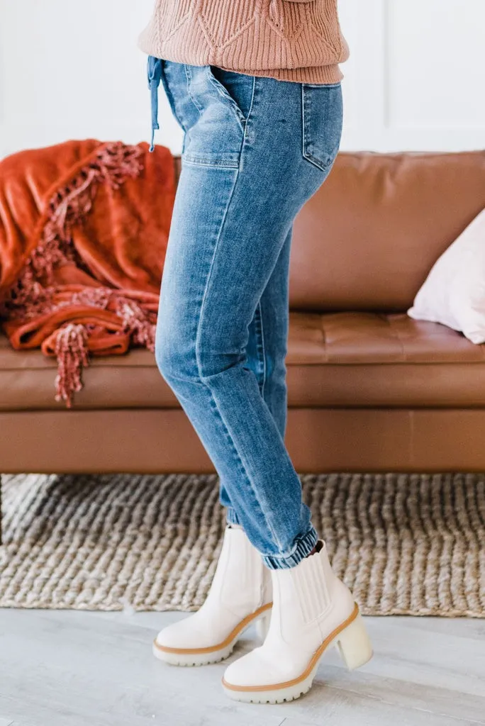 LIVING FREE BEAUTY - Original Impossible to Forget Denim Jogger