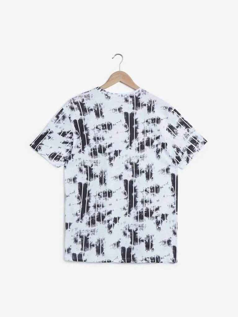 Nuon Black Slim-Fit Abstract Print T-Shirt