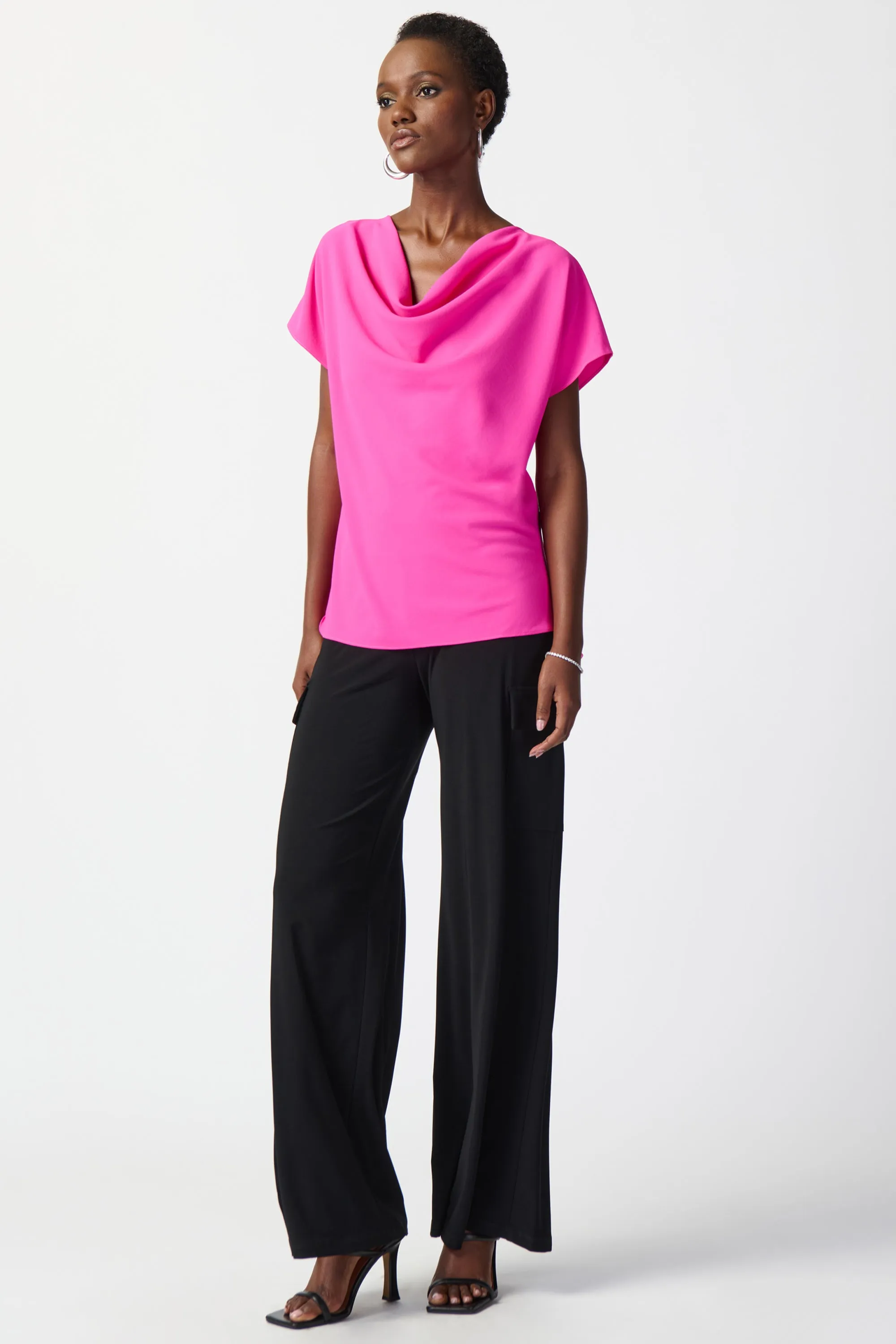SS DRAPE NECK TOP