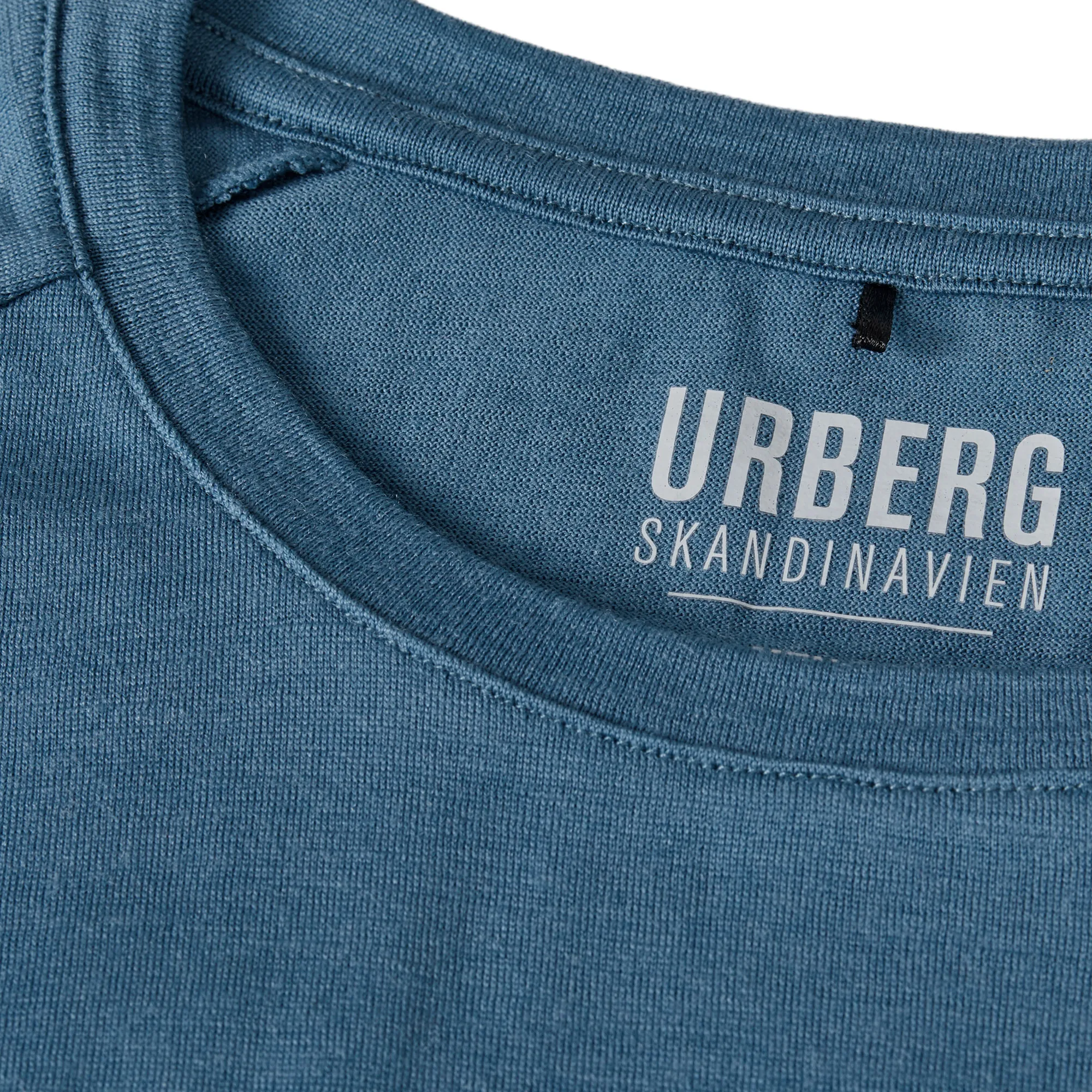 Urberg Men&#x27;s Lyngen Merino T-Shirt 2.0 Mallard Blue | Buy Urberg Men&#x27;s Lyngen Merino T-Shirt 2.0 Mallard Blue here | Outnorth