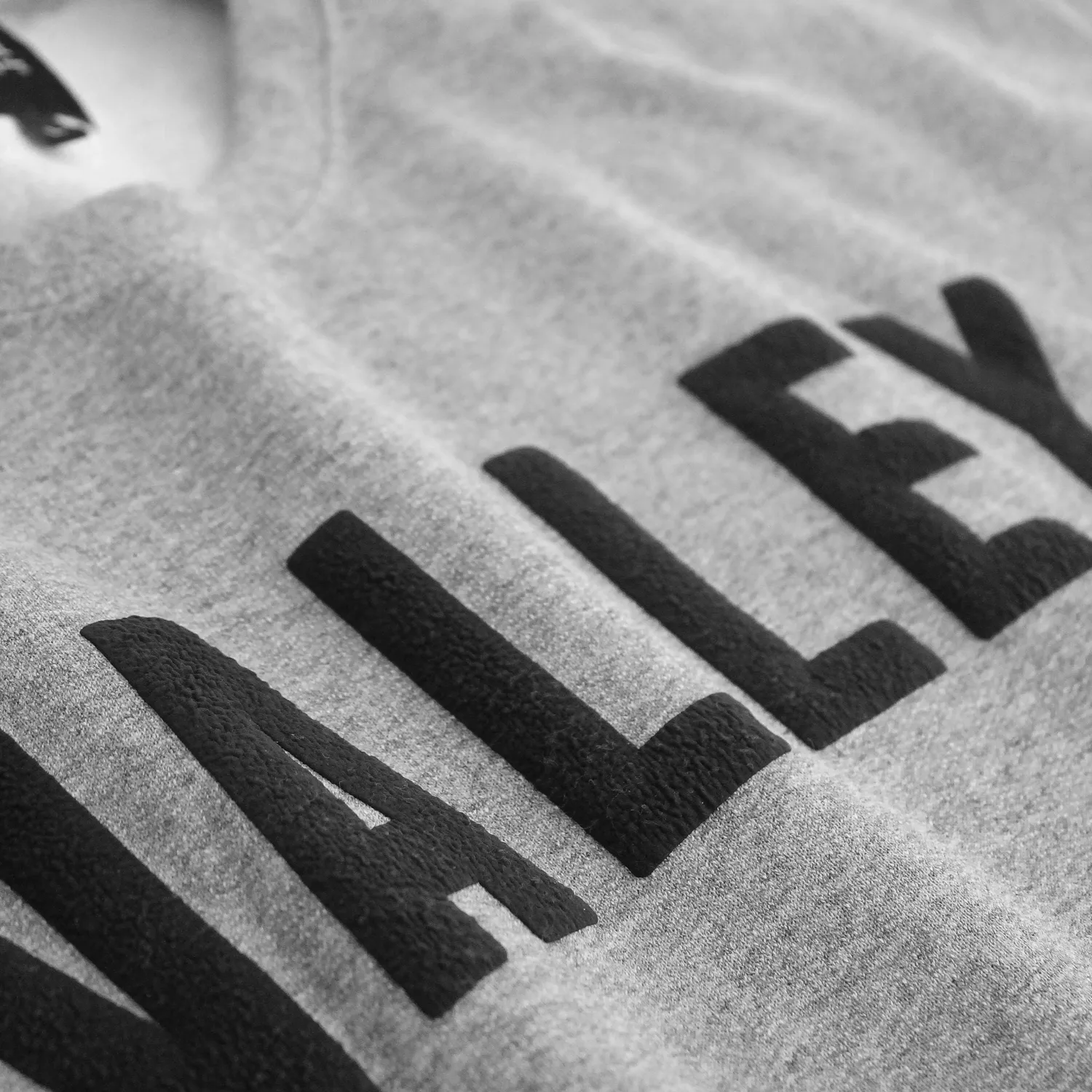 Valley Puff Sweatshirt