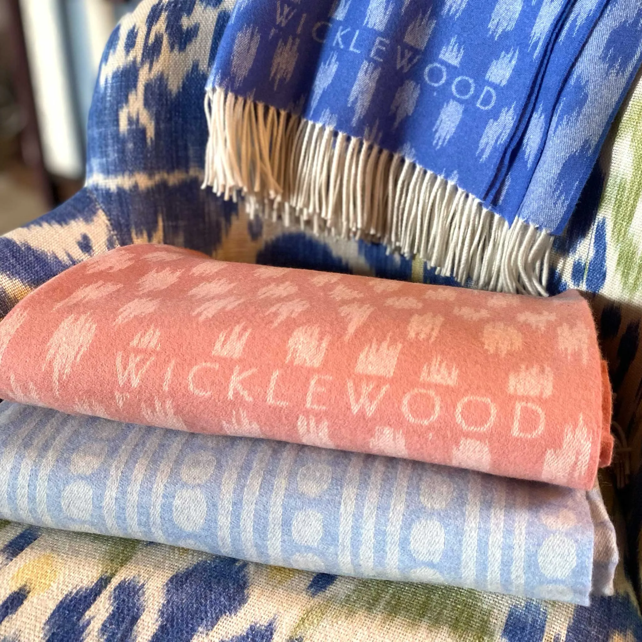 Wicklewood Light Blue Cashmere and Merino Wool Throw